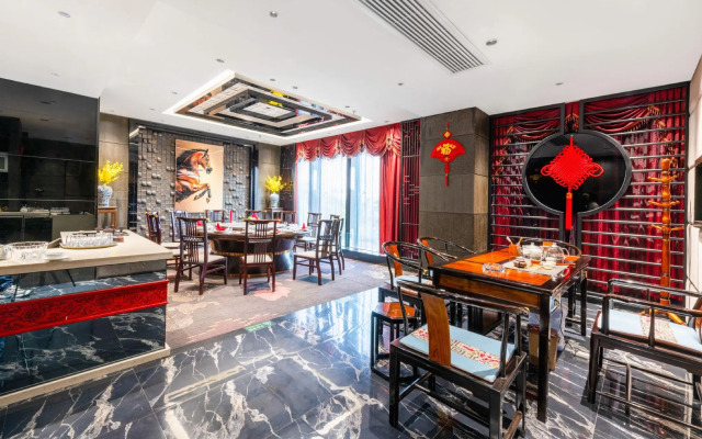 Park Lane Hotel