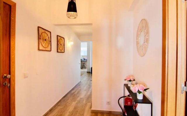 Lagoa Central by Homing