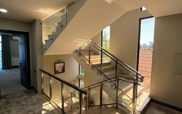 Caspian VF Hotel