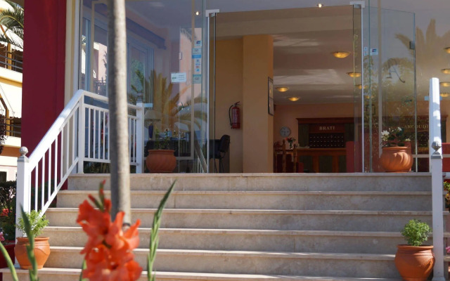 Hotel Brati - Arcoudi