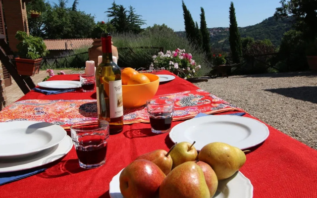 Mansion in Montefiascone Near Rocca dei Papi