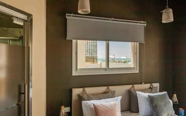 Dream Beach TLV Boutique Hotel