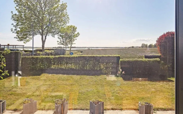 6 Person Holiday Home in Vaeggerlose