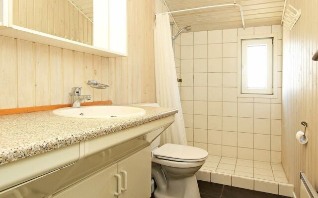Modern Holiday Home in Fanø With Private Whirlpool