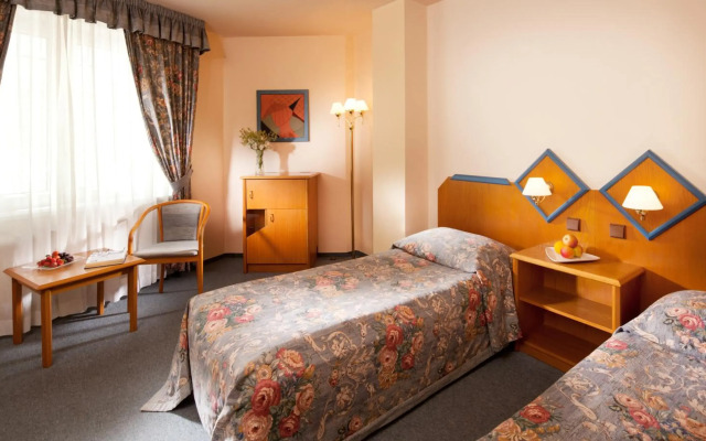 Hotel Concertino Zlatá Husa