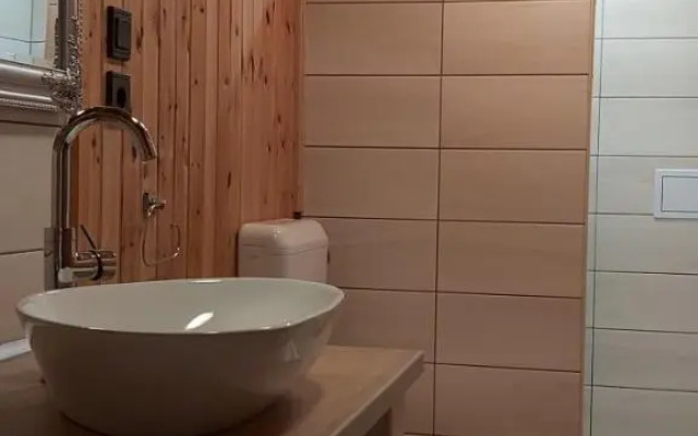 Diofa Vendeghazak