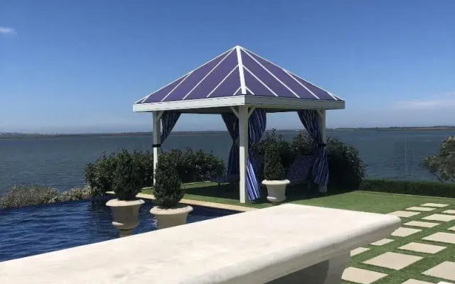 Campbell Point House