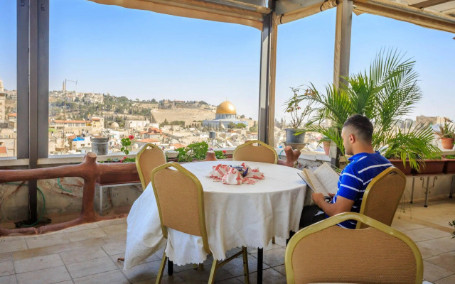 Hashimi Hotel