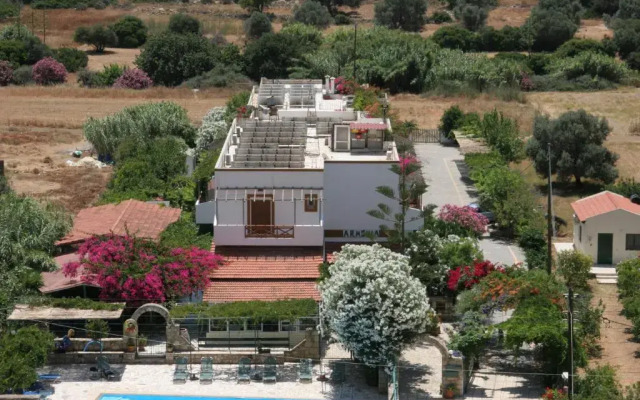 Armonia Hotel