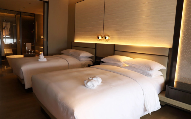 Wuhan Marriott Hotel Optics Valley