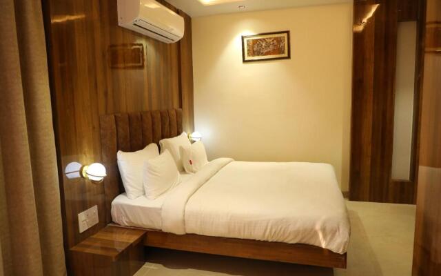 Hotel Purple Orchid