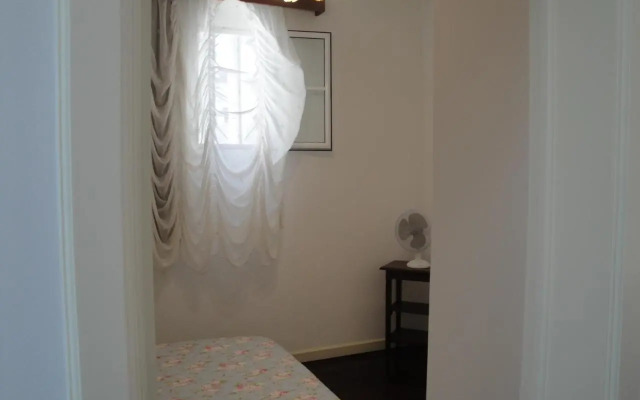 Violeta House