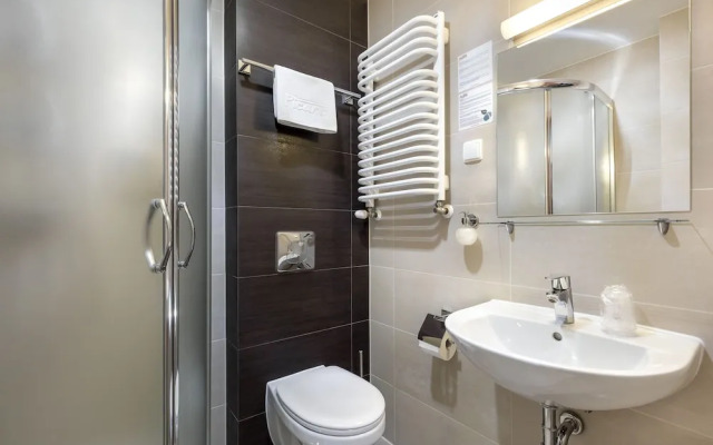 Hotel Picaro Żarska Wieś Południe