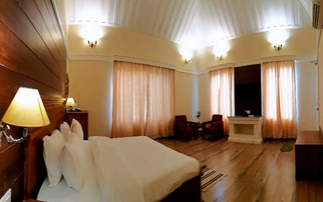 Greendale Resort