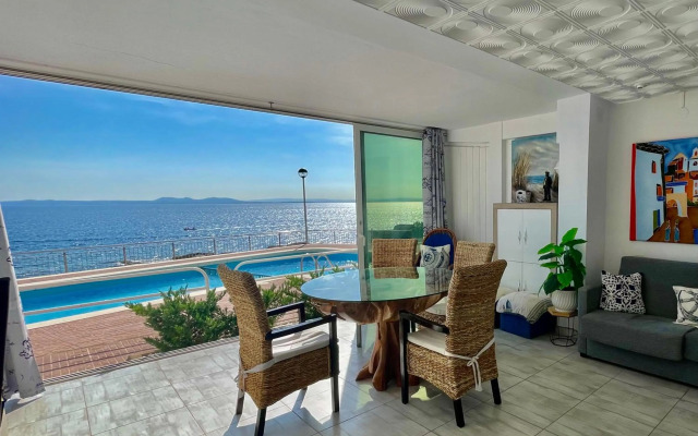 Magnifique appartement en front de mer, Caneylles