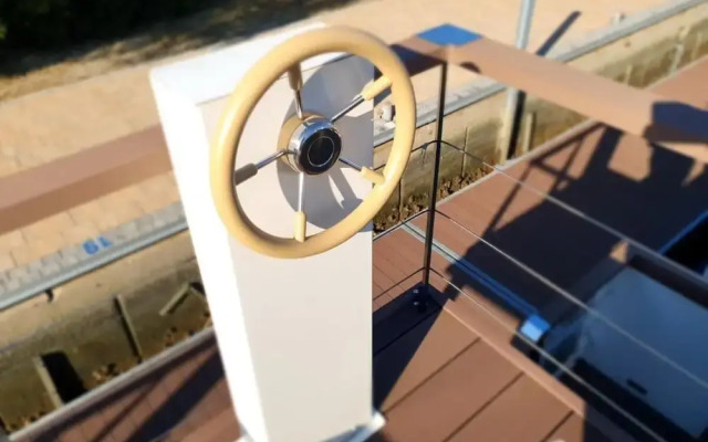 Adela Floating House