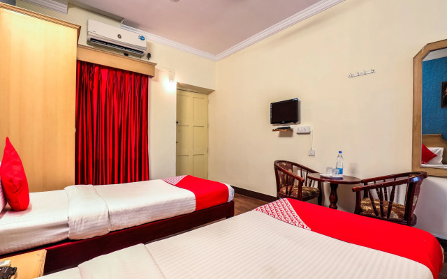 OYO 12237 Luxury Villas