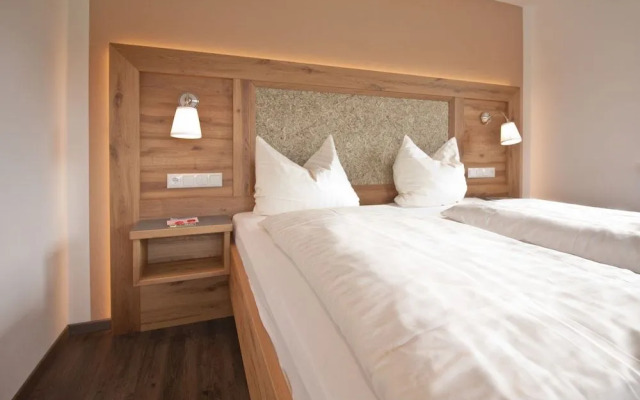 Wandern Und Wohlfa 1 4 Hlpension Schuasterhof