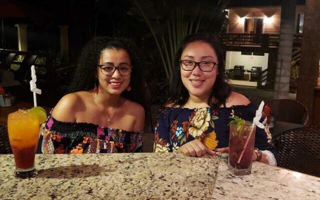 Rock Point Villas Vacations Rentals Sandy Bay, Roatan, Honduras.c.a