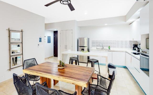 Ship Rudder G104 @ Lagunas