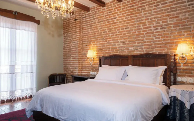 Vila Ebel Hotel Pool & Spa