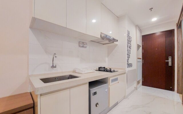 Cozy Living And Comfy Studio Sky House Bsd Apartment