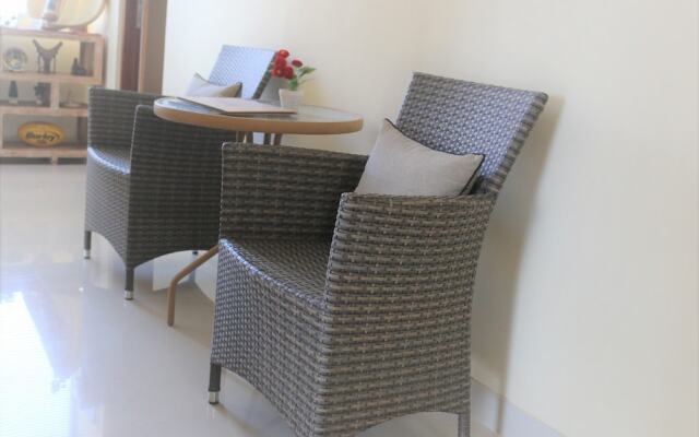 Esperanza Luxury Inn Hotel