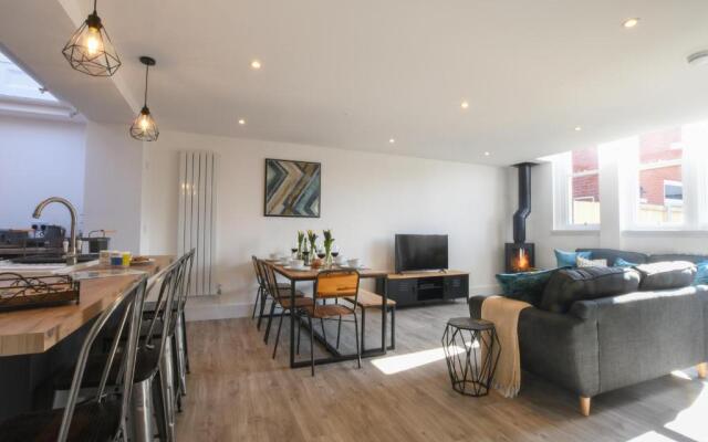 7 Old Grammar School, Leiston