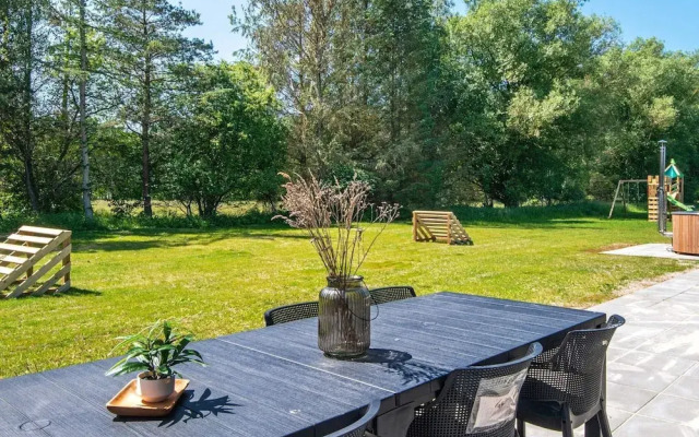 16 Person Holiday Home in Glesborg
