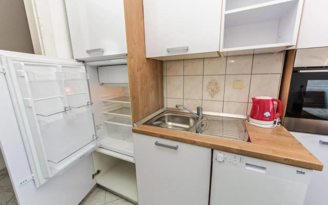 Studio apartment Agava with terrace near Old Town