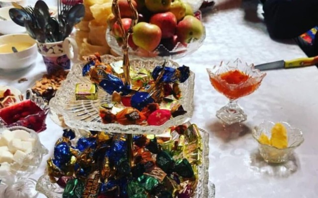 Юртовый лагерь Azamat на озере Сонкёль