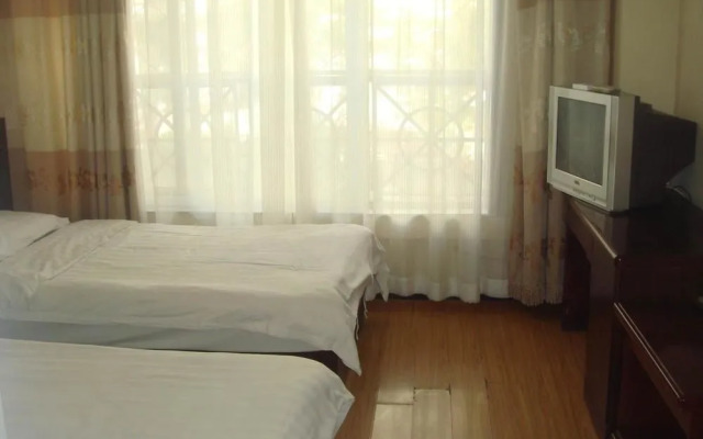 伯鑫宾馆(北京护国寺店)