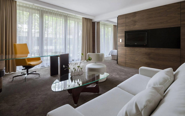 Hotel Narvil Conference & Spa