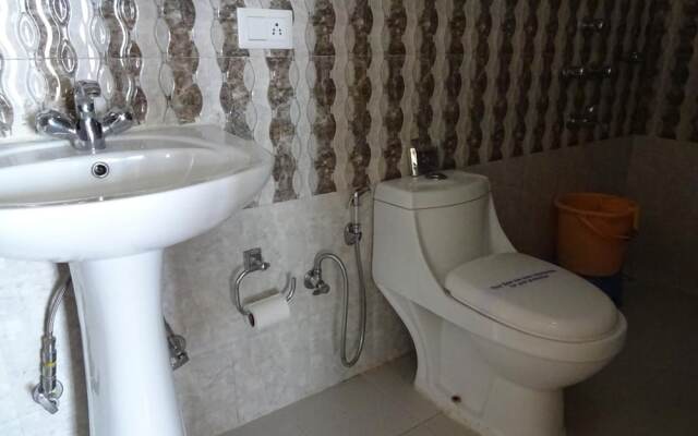 Hotel White Yak