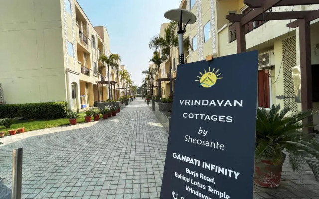 Home-Like Ganpati Infinity Resort