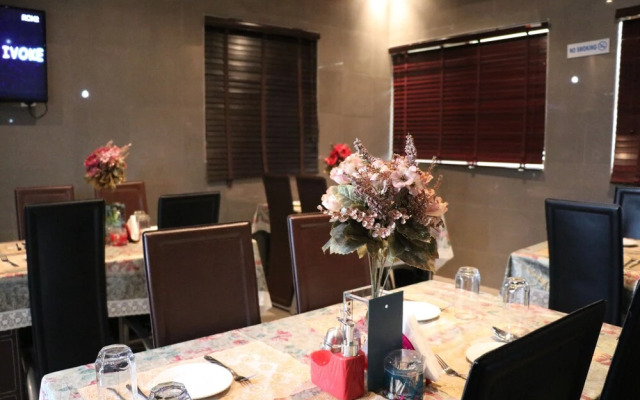 Cadestral Zone Hotel