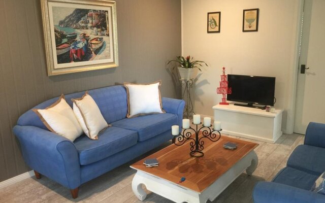 Sunshine Coast Tropical Getaway