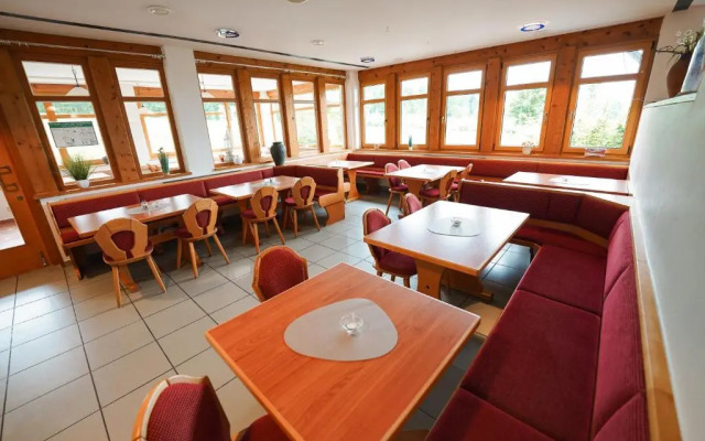 Trip Inn Aktivhotel & Restaurant Sonnenhof bei Passau ehemals Sporthotel Sonnenhof
