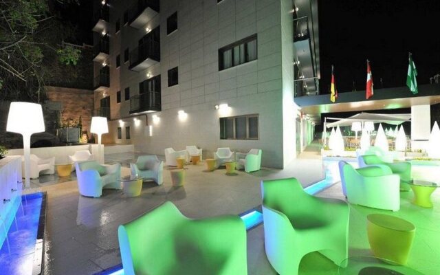 ON ALETA ROOM designed for adults