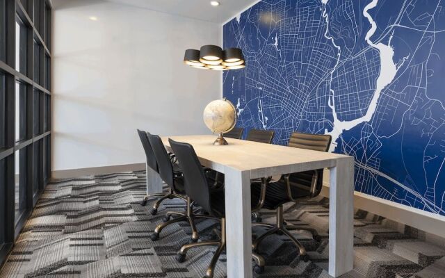 Luxury Furnished Apartments by Hyatus at Amistad Park