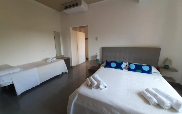 Hotel Desire'