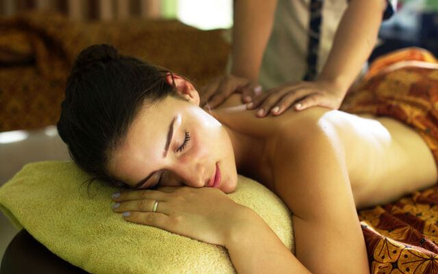 Le Grande Bali Hotel