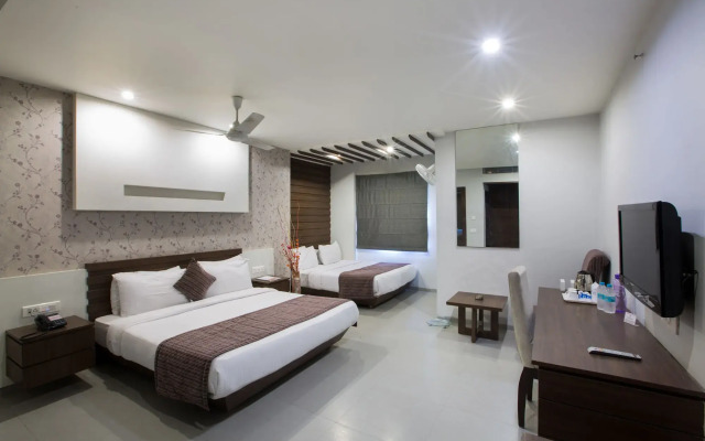 Hotel Narulas Aurrum