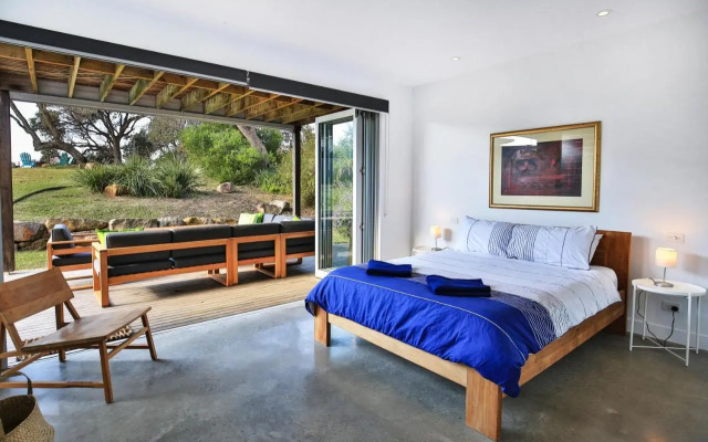 Surfspray I Pet Friendly I Absolute Beachfront