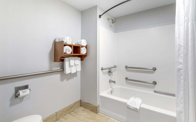 Quality Inn Oak Ridge - Knoxville West