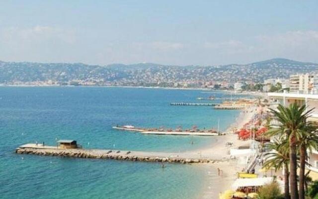 Stylish White and Red Apartments