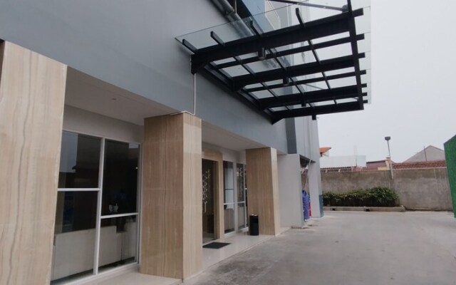 New Studio Apartment With Strategic Location At Suncity Residence