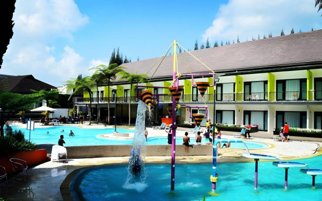 Mikie Holiday Resort