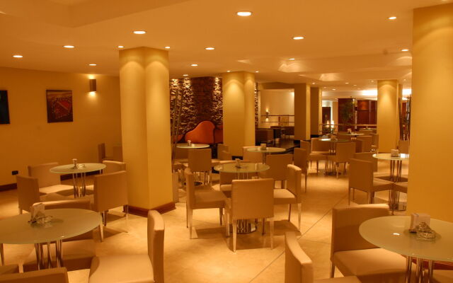 Gran Hotel Dora