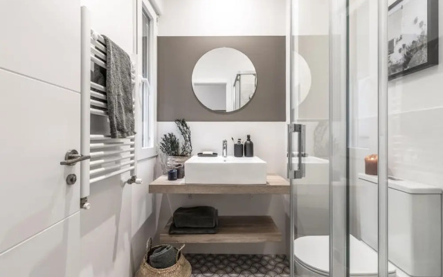 Marbore - 4 Bedrooms Apartment in Trafalgar